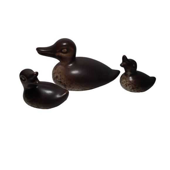 Howard Pierce Ducks Mama and Ducklings Brown Spotted 3 pc California Pottery - Picture 8 of 15